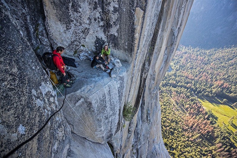 Alex Honnold meets fellow climbers as he abseils El Capitan's Freerider route to practise before his free solo attempt.